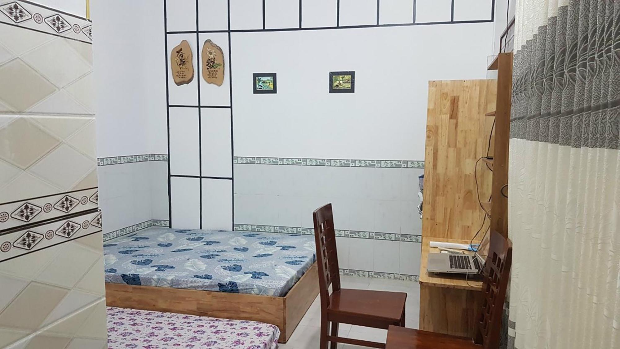 Hoa Lan Motel & Homestay Giong Tu Dien Exteriör bild