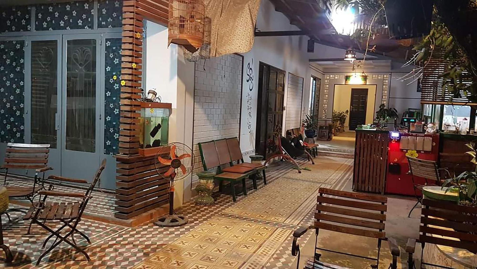 Hoa Lan Motel & Homestay Giong Tu Dien Exteriör bild